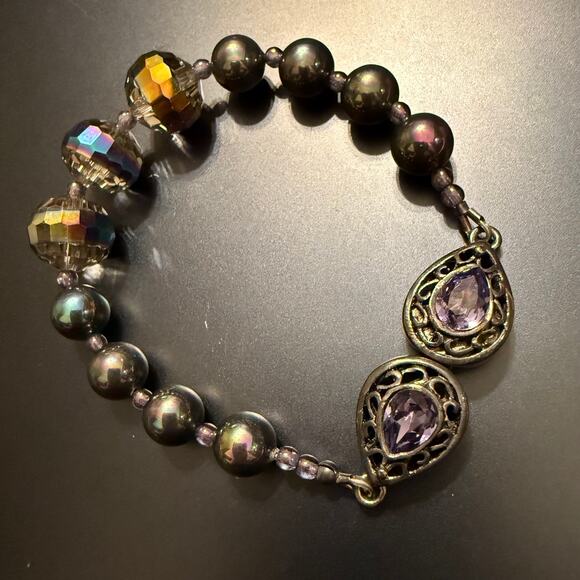 Aurora Borealis Faceted Crystal Beaded Bracelet - Picture 4 of 10